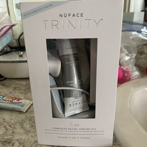 NuFace Trinity Complete Facial Toning Kit